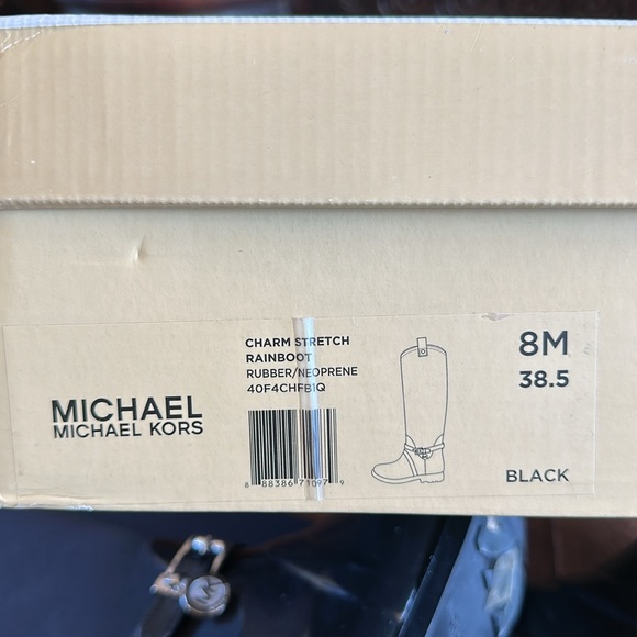 Michael Kors Charm Stretch Rainboot 🖤 - Picture 5 of 5